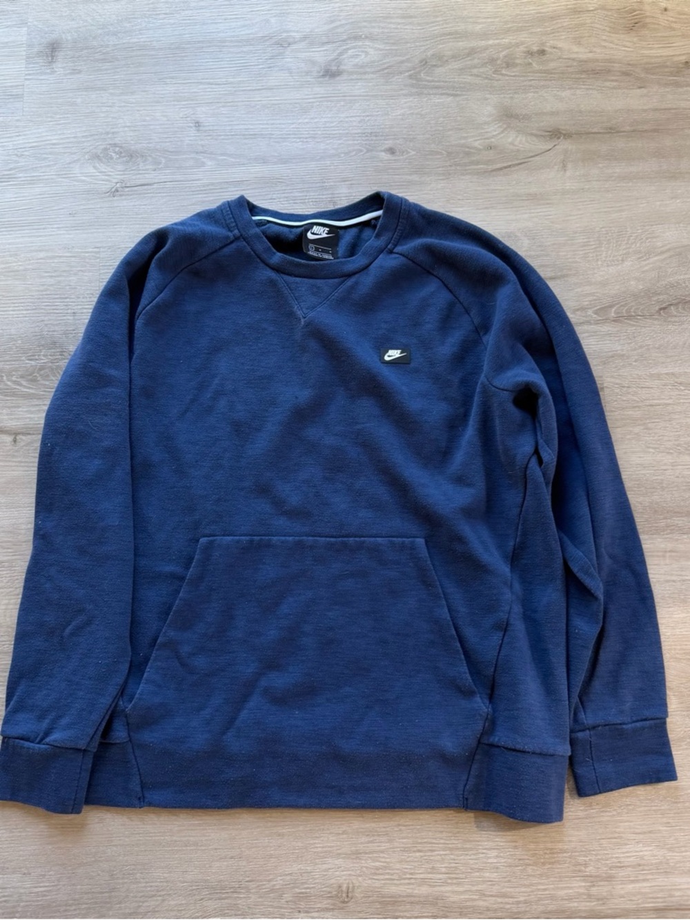 Nike Men’s Pullover Crewneck Sweatshirt